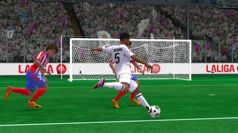 La versión móvil del título de fútbol de EA Sports transmitirá 4 partidos completamente gratis.
