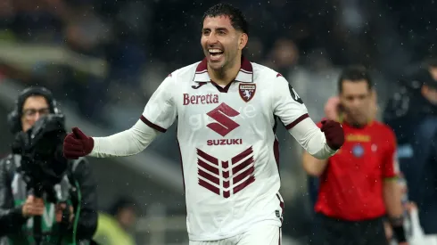 Guillermo Maripán recibe importante reconocimiento en Torino.
