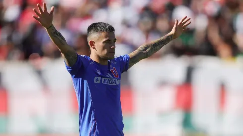 Charles Aránguiz es la gran duda de la U en Copa Libertadores.
