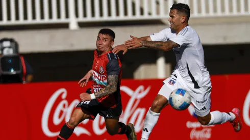 Popín Castro volvió a anotarle a Colo Colo en menos de 10 días. Golazo, ahora a De Paul tras dejar en ridículo a Vegas.
