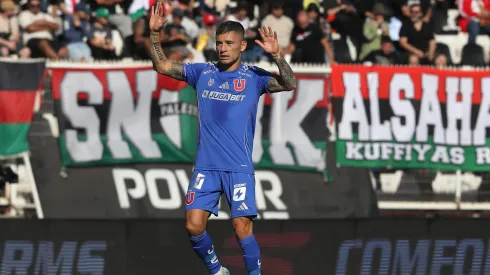 Charles celebró a las madres.
