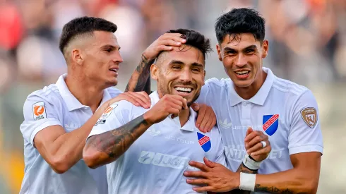 El Cacique recibió una especial visita a horas de visitar a Racing.
