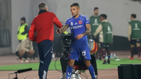 Charles Aránguiz podría tener descanso en U de Chile.
