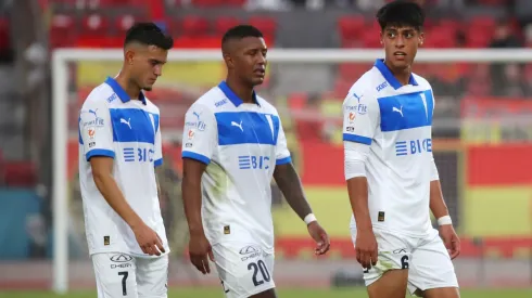 Católica buscará el liderato en Liga de Primera.
