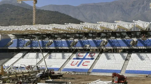 Católica inaugurará "pronto" su remodelado estadio
