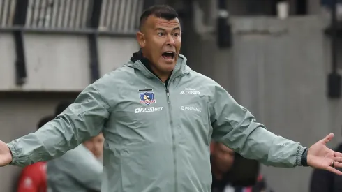 Ñublense ya le sacó un DT a Colo Colo.
