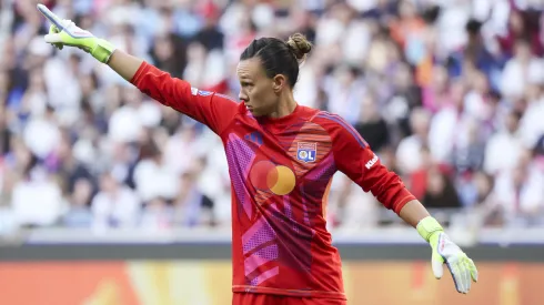 Endler elegida entre las mejores arqueras de la historia en el fútbol femenino mundial.
