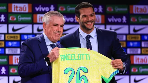 Escándalo: Brasil se  puede quedar sin Carlo Ancelotti como DT.
