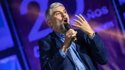 El comunicador utilizó sus redes sociales para apuntar contra el DT argentino.
