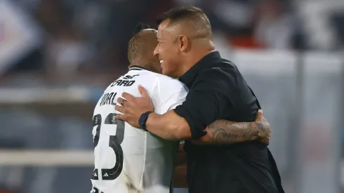Almirón permitió la salida de Vidal a México.
