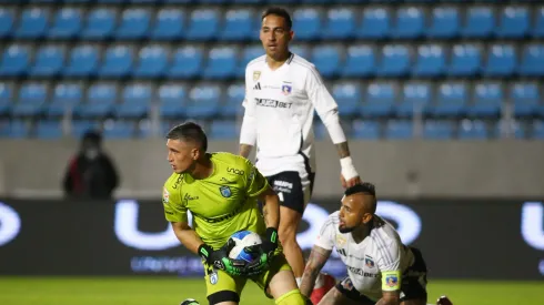 Colo Colo sufrió en su partido ante Iquique.
