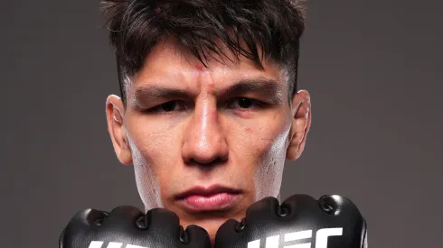 Ignacio "La Jaula" Bahamondes regresa a UFC en Bakú.
