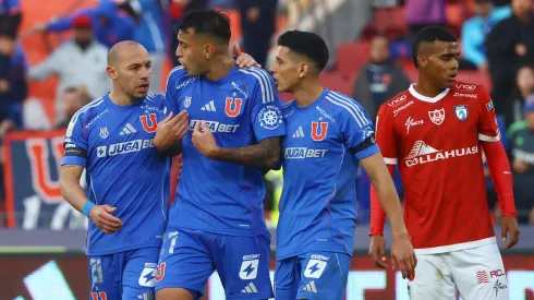 Rodrigo Contreras salió enojado con la expulsión ante Iquique.
