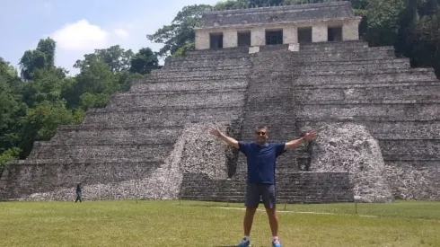 El chileno sigue ligado a su pasión azul.

