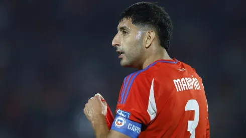 La influencer se lanzó contra el jugador. 
