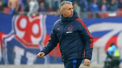 Gustavo Álvarez no muestra expectación por Eduardo Vargas.
