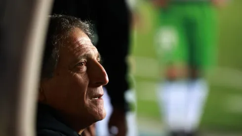 El Comandante vuelve a sonar en bancas chilenas.
