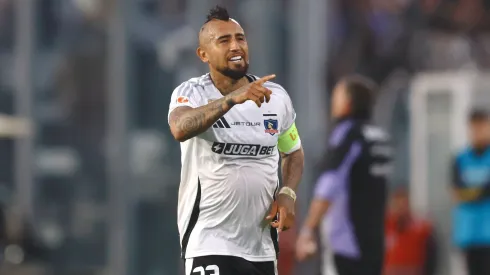 Arturo Vidal no jugó el Superclásico por estar suspendido.
