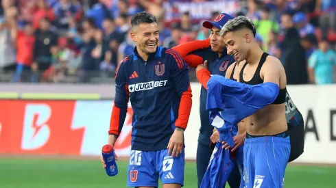 Lucas Assadi tuvo un gesto correcto con los jugadores de Colo Colo.
