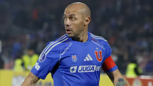Marcelo Díaz le voló la canillera a jugador de Guaraní: elogio de DSports.

