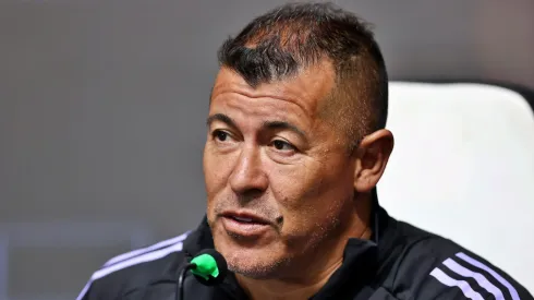 Almirón habló duramente el arbitraje en el Superclásico.
