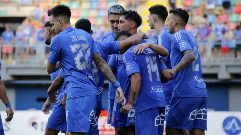 Se mueve el mercado de pases azul.
