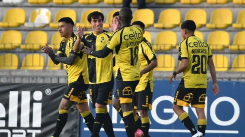 Coquimbo Unido se hace fuerte en el estadio Francisco Sánchez Rumoroso.
