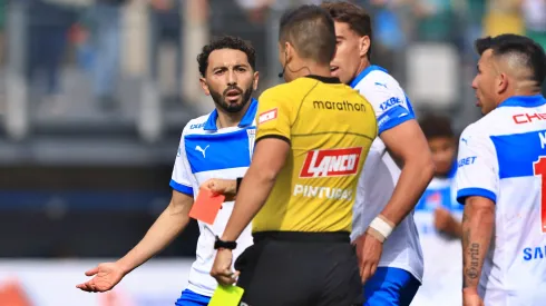 Cristián Cuevas fue informado por el árbitro Cristián Garay.
