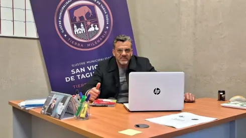 Candonga Carreño trabaja para ayudar a los niños de San Vicente de Tagua Tagua
