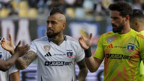 Arturo Vidal en modo figura ante O'Higgins.
