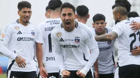 Javier Correa anotó el primero de Colo Colo.
