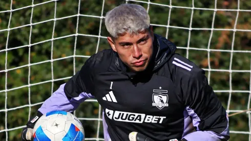 Cortés sigue siendo arquero de Colo Colo a pesar del interés de Peñarol.

