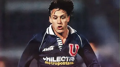 Ex goleador argentino de la U y azul elogio para Álvarez.
