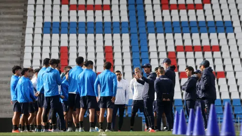 El artista de talla mundial que podría estar en la inauguración del estadio. 
