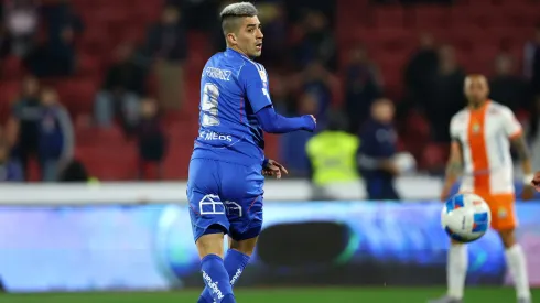 Leandro Fernández no logra volver a su lugar como titular en la U.
