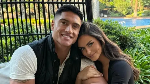 El deportista y la modelo anunciaron la alegre noticia en sus redes sociales. 
