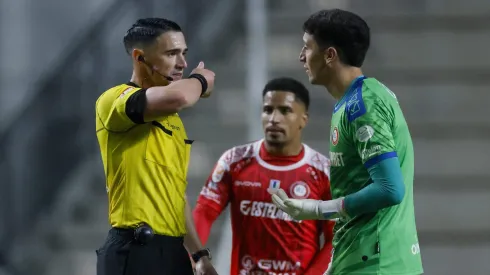 Gastón Phillippe se perdió el clásico por sus errores en Calera vs La Serena

