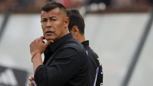 Jorge Almirón en reunión clave en Colo Colo.
