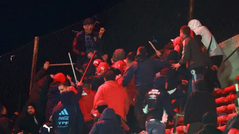 Impactante revelación: barra brava de Independiente fue a cazar a hinchas de la U.
