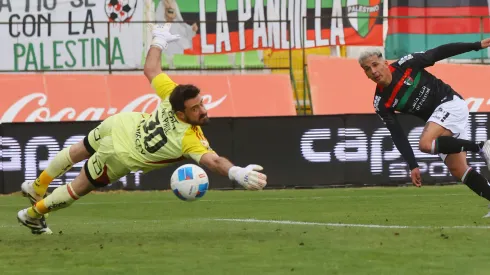 Tapadón de Tuto De Paul contra Palestino.
