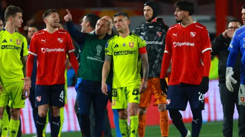 La U se defiende en Conmebol y acusa a Independiente.
