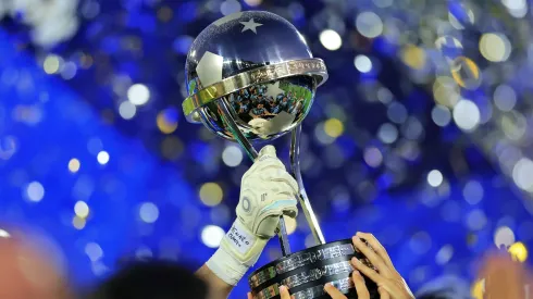 La final de la Copa Sudamericana 2025 podría cambiar de sede.
