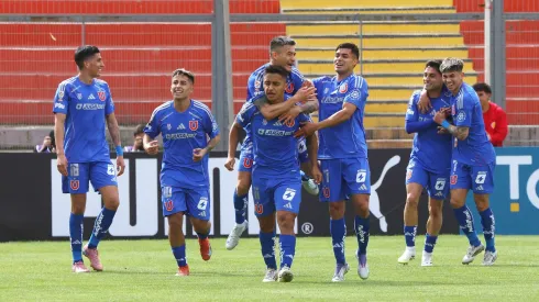 Nicolás Guerra marcó un gol, pero tuvo que pagar una apuesta.
