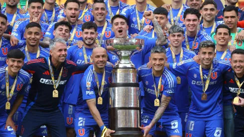 Universidad de Chile se llevó la Supercopa frente a Colo Colo. 
