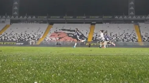 Colo Colo no para de trabajar ni después de los partidos con Fernando Ortiz.

