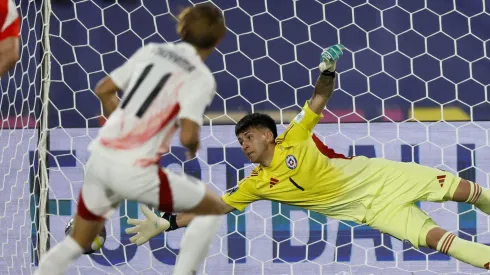 Sebastián Mella sigue dando que hablar en la Roja Sub 20
