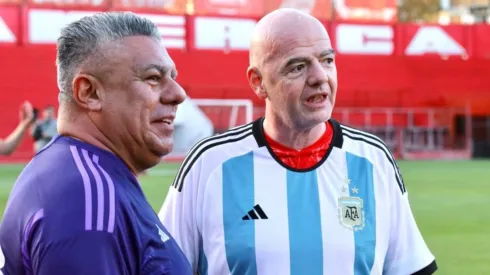 Infantino metió a seis argentinos a trabajar a la FIFA

