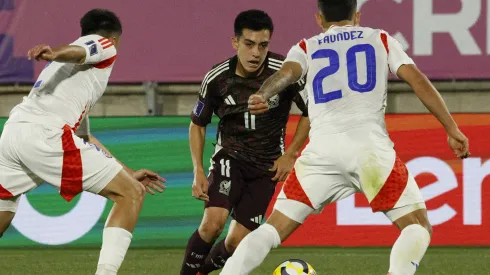 El palo de Gilberto Mora tras eliminar a Chile con México.

