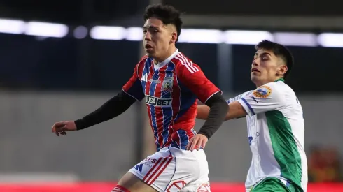 Colo Colo sufrió un duro revés ante Puerto Montt.

