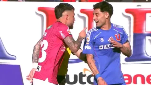 Javier Altamirano protagonizó una cuasi pelea en el triunfo de la U con Palestino.

